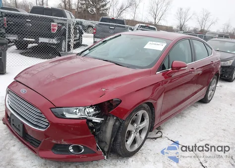 2013 Ford Fusion Se z USA, uszkodzony, nr VIN 3FA6P0H7XDR302835